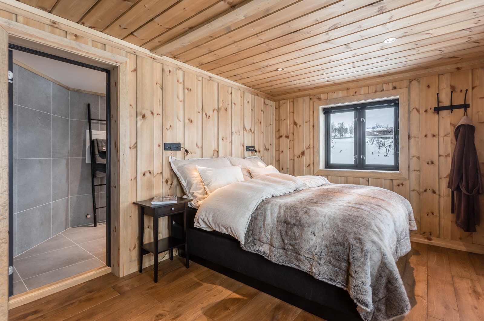 Hovedsoverom med eget bad/WC Galleribilde