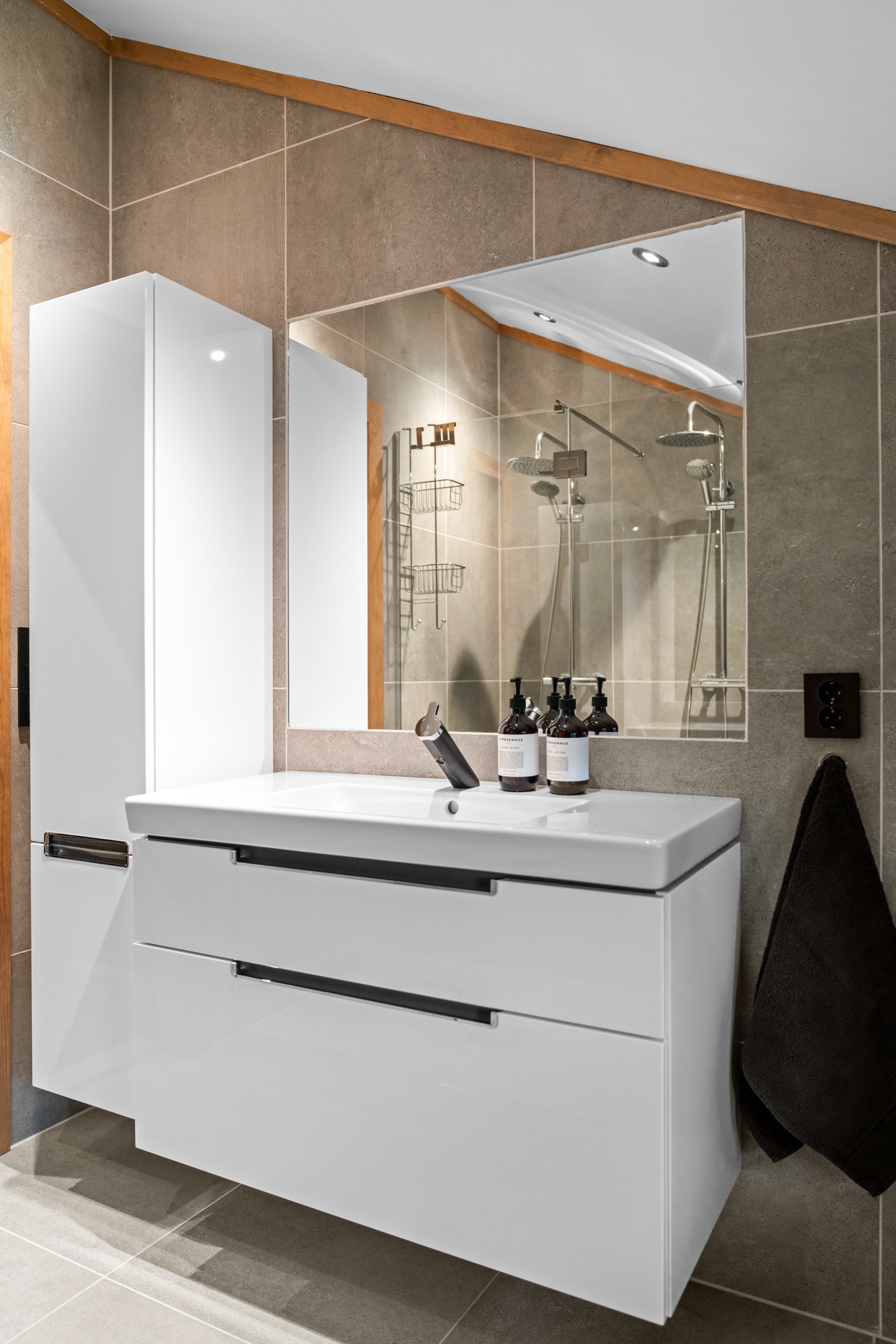 Bad/WC i 2.etg. Galleribilde