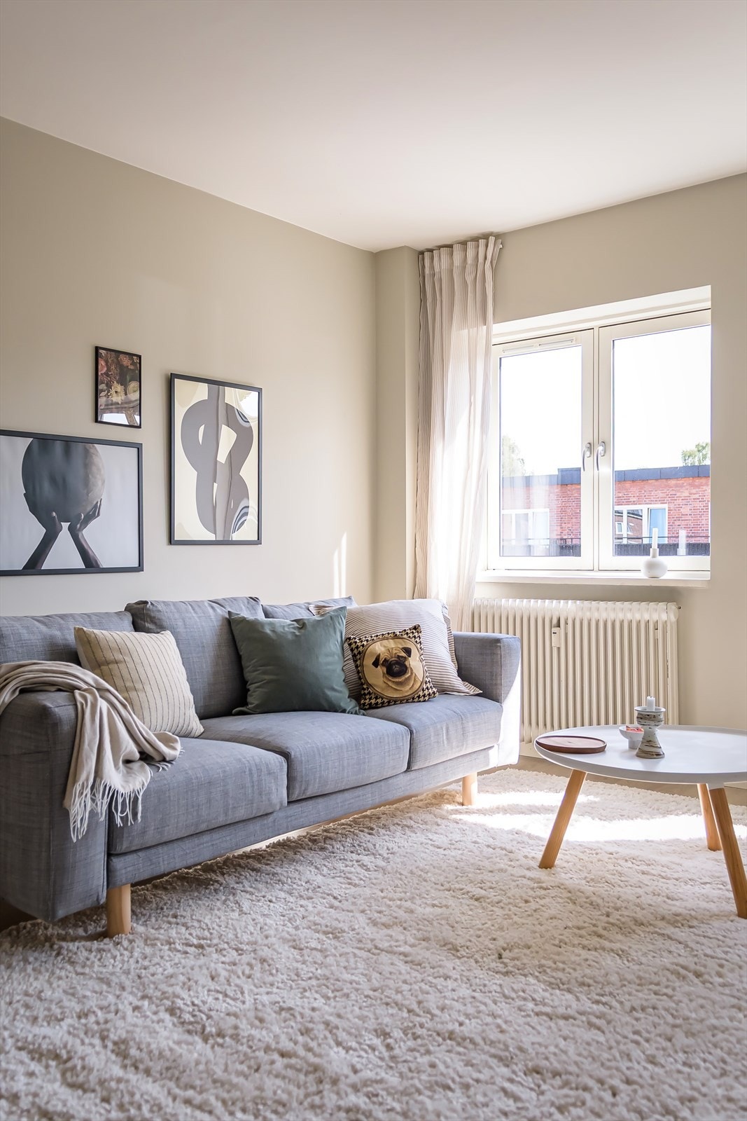 Felleskostnadene inkluderer varmtvann og oppvarming (a-konto) samt internett (fiber). Galleribilde