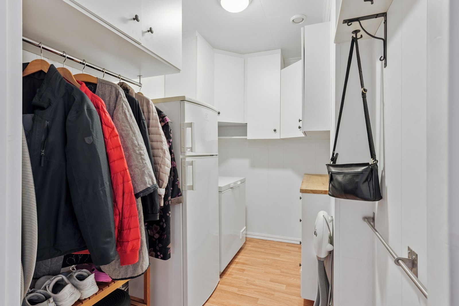 Innvendig bod Galleribilde