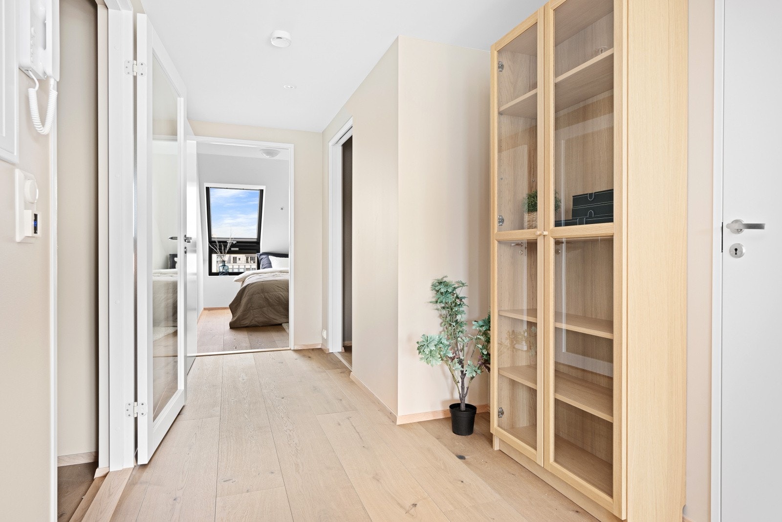 Soveromsgang Galleribilde