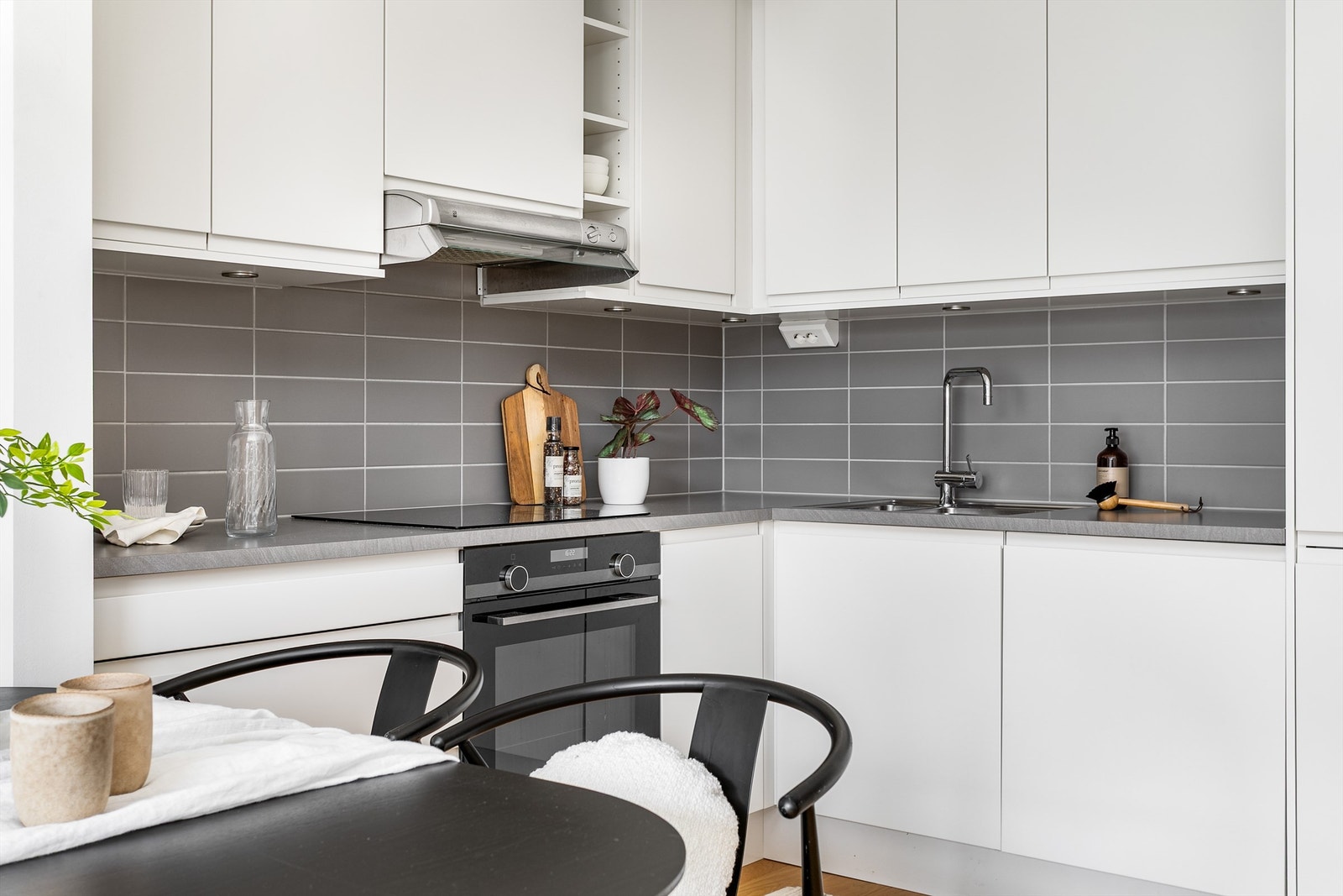 Kjøkkenet har kvalitetsinnredning fra Norema. Galleribilde