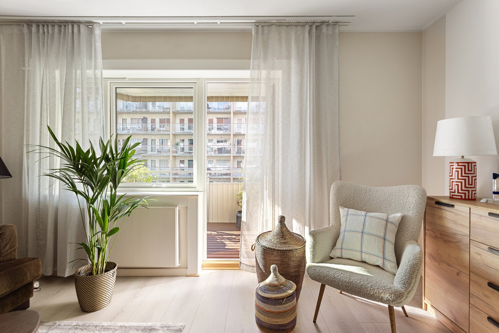 Fra stuen har du adkomst til balkongen. Galleribilde