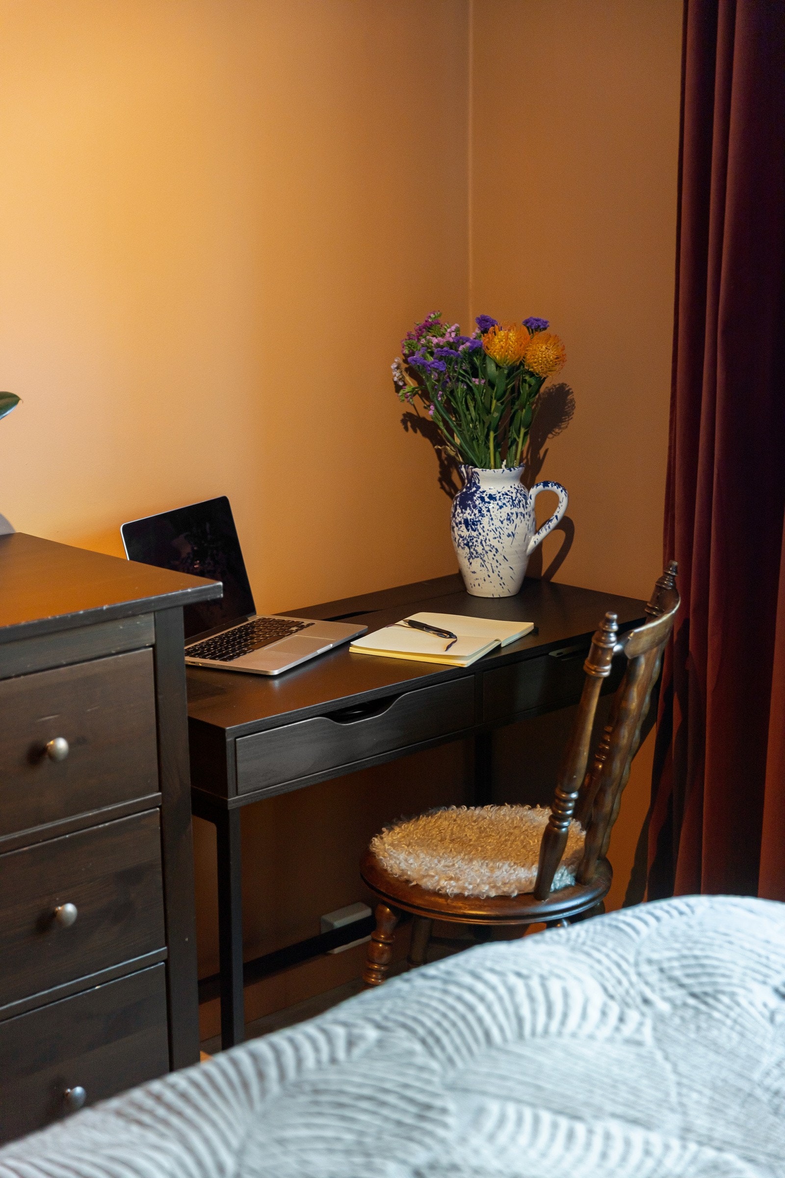 Du har også plass til skrivebord. Galleribilde