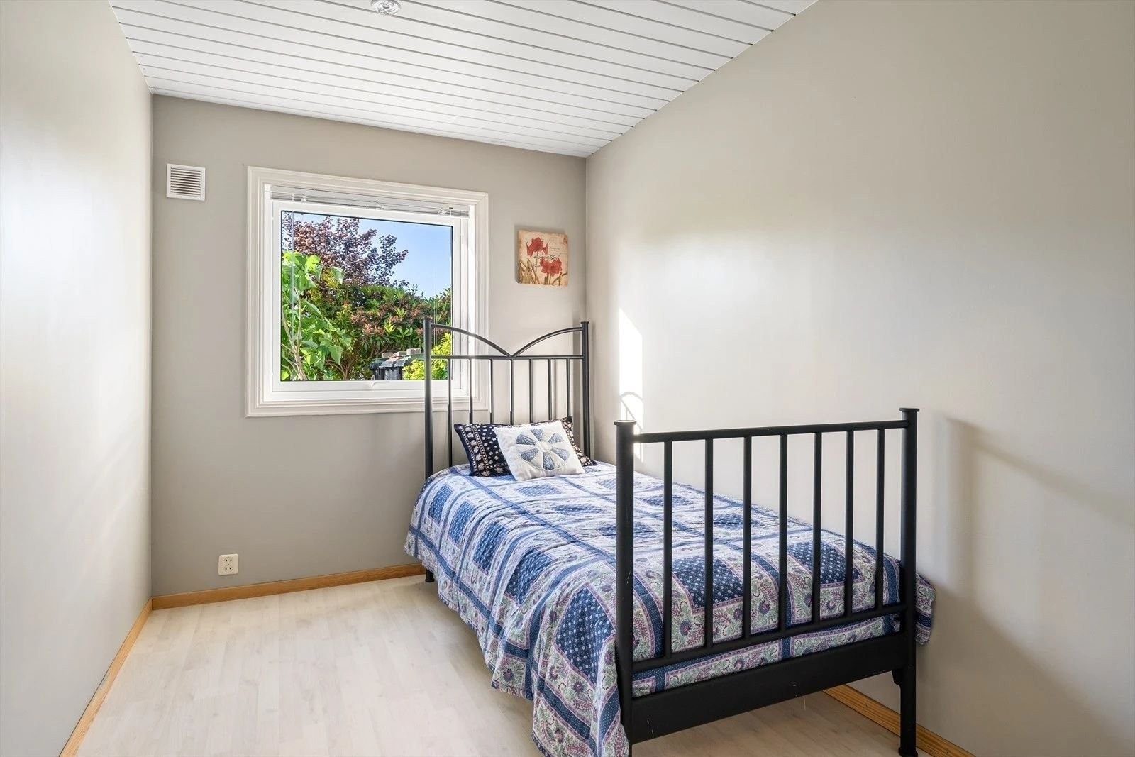 Soverom 2 i 1.etasje Galleribilde