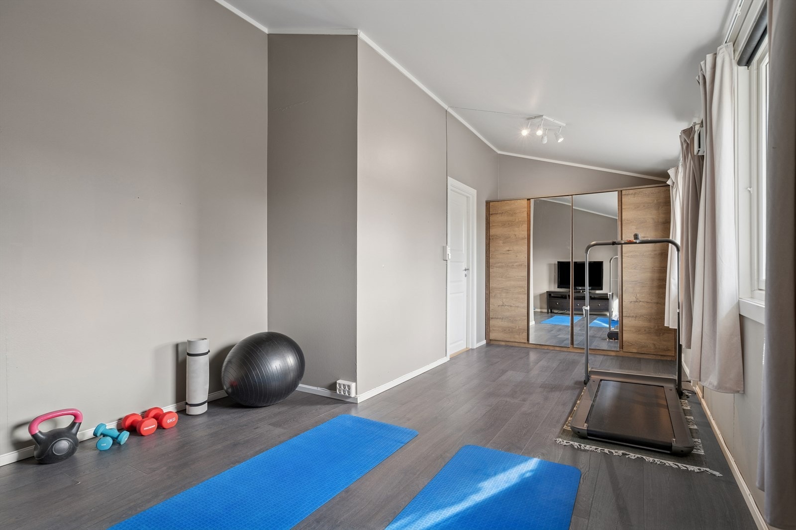 Soverom II Galleribilde