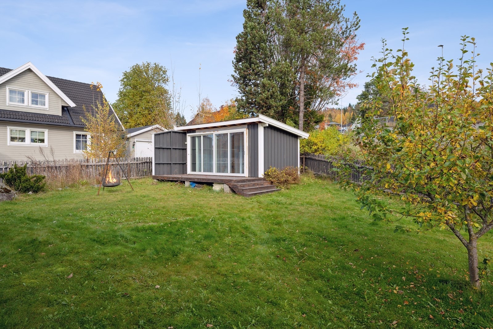 Hagestuen m/innlagt strøm. Galleribilde