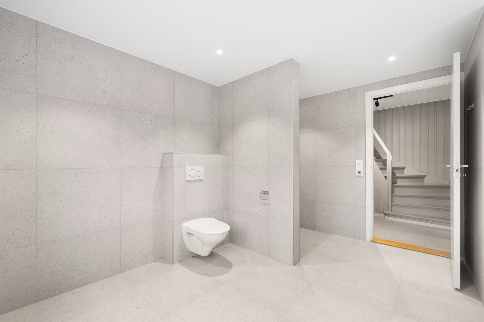 Badet er helt nytt og har fått tilstandsgrad 0 av takstmann. Galleribilde