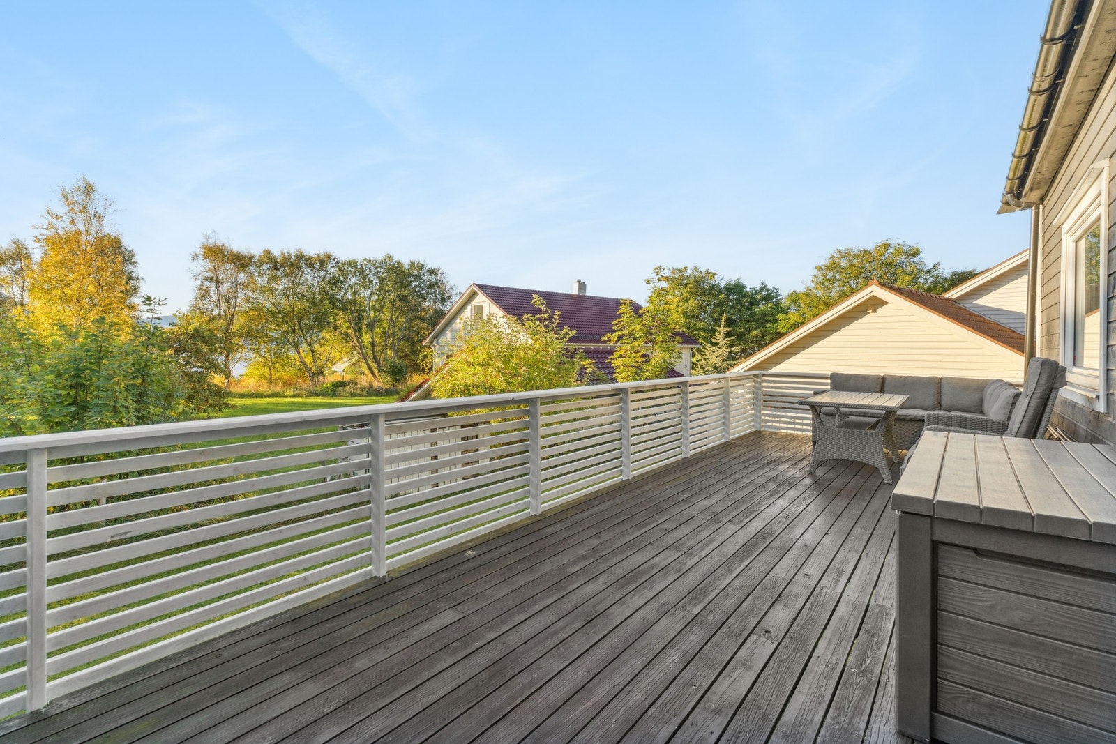 Terrasse med god plass. Galleribilde