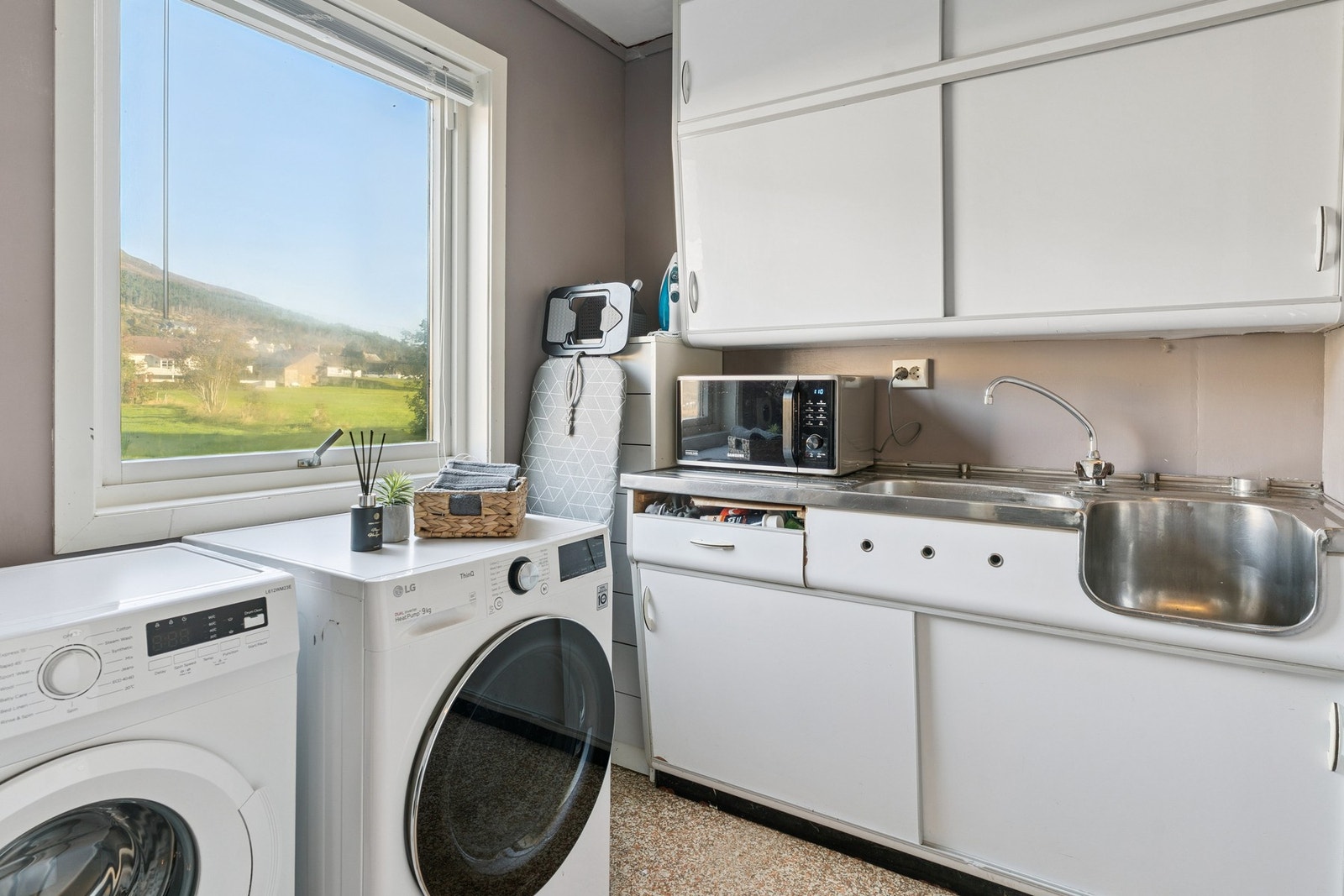 Vaskerom Galleribilde