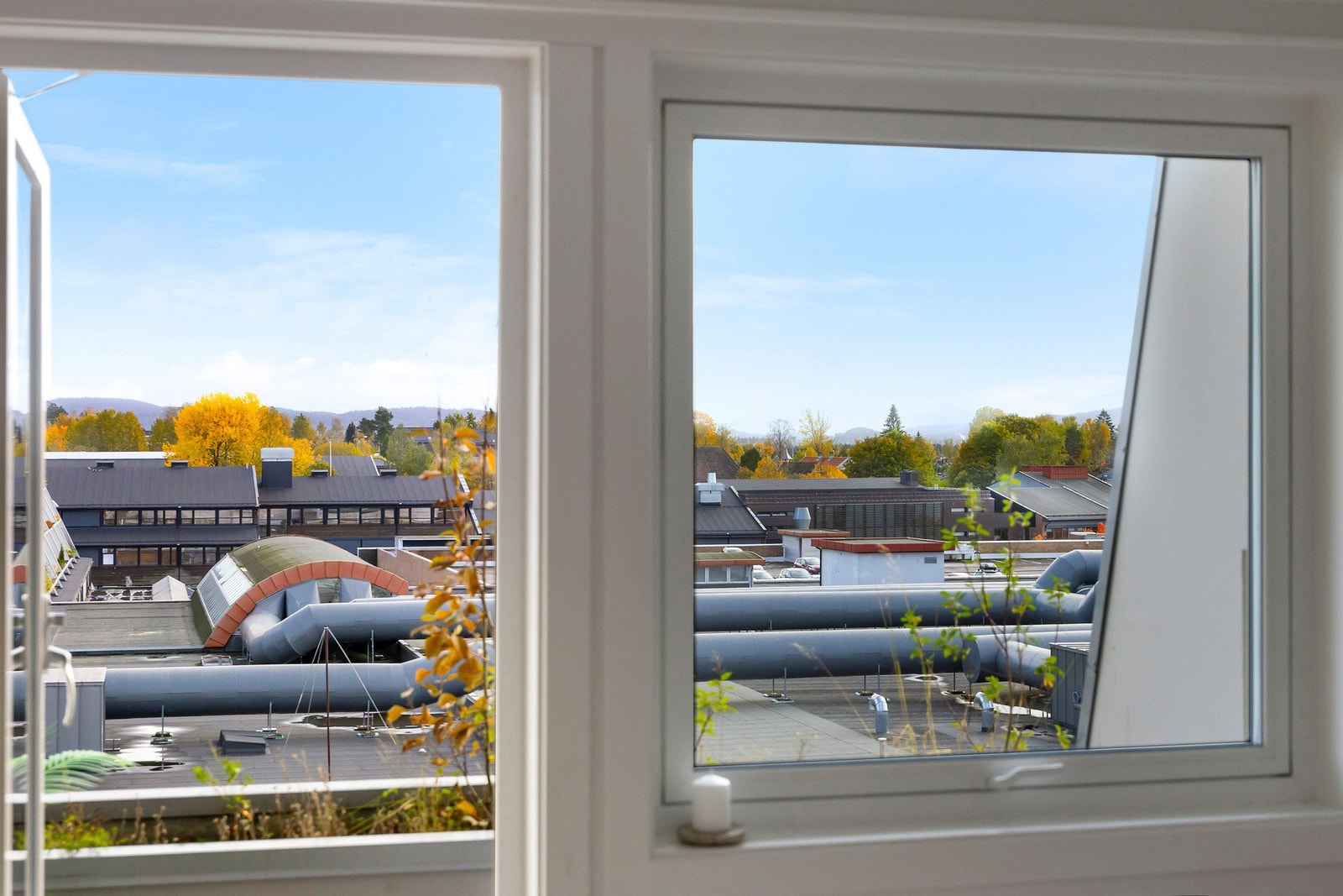 Utsikten fra stuen. Galleribilde