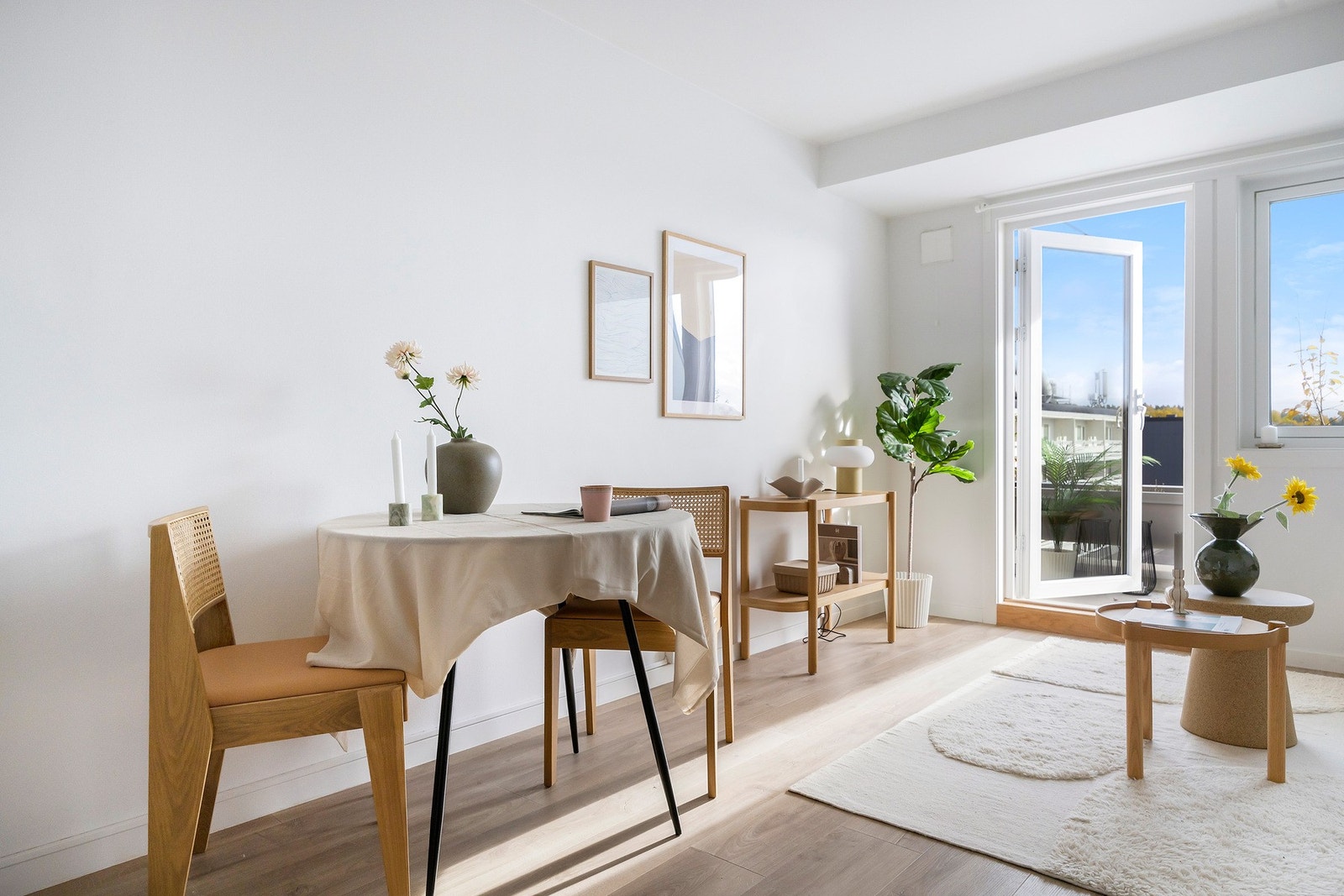 Perfekt for hyggelige måltider og sosiale sammenkomster. Galleribilde