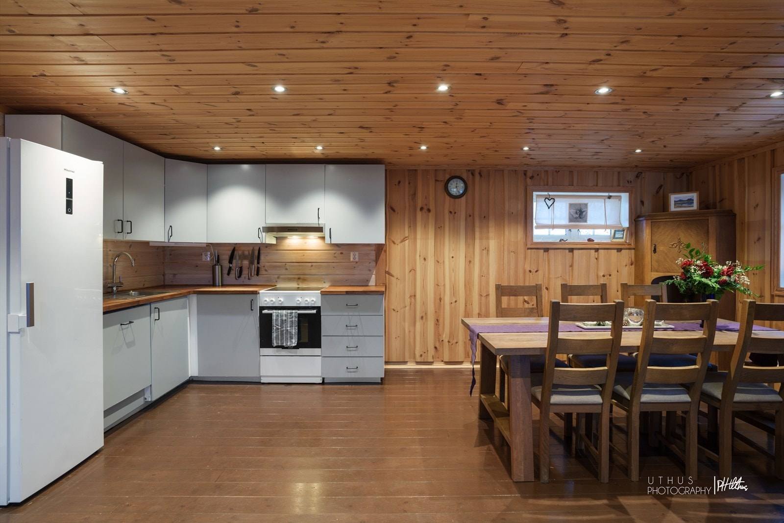 Åpen stue- og kjøkkenløsning. Galleribilde