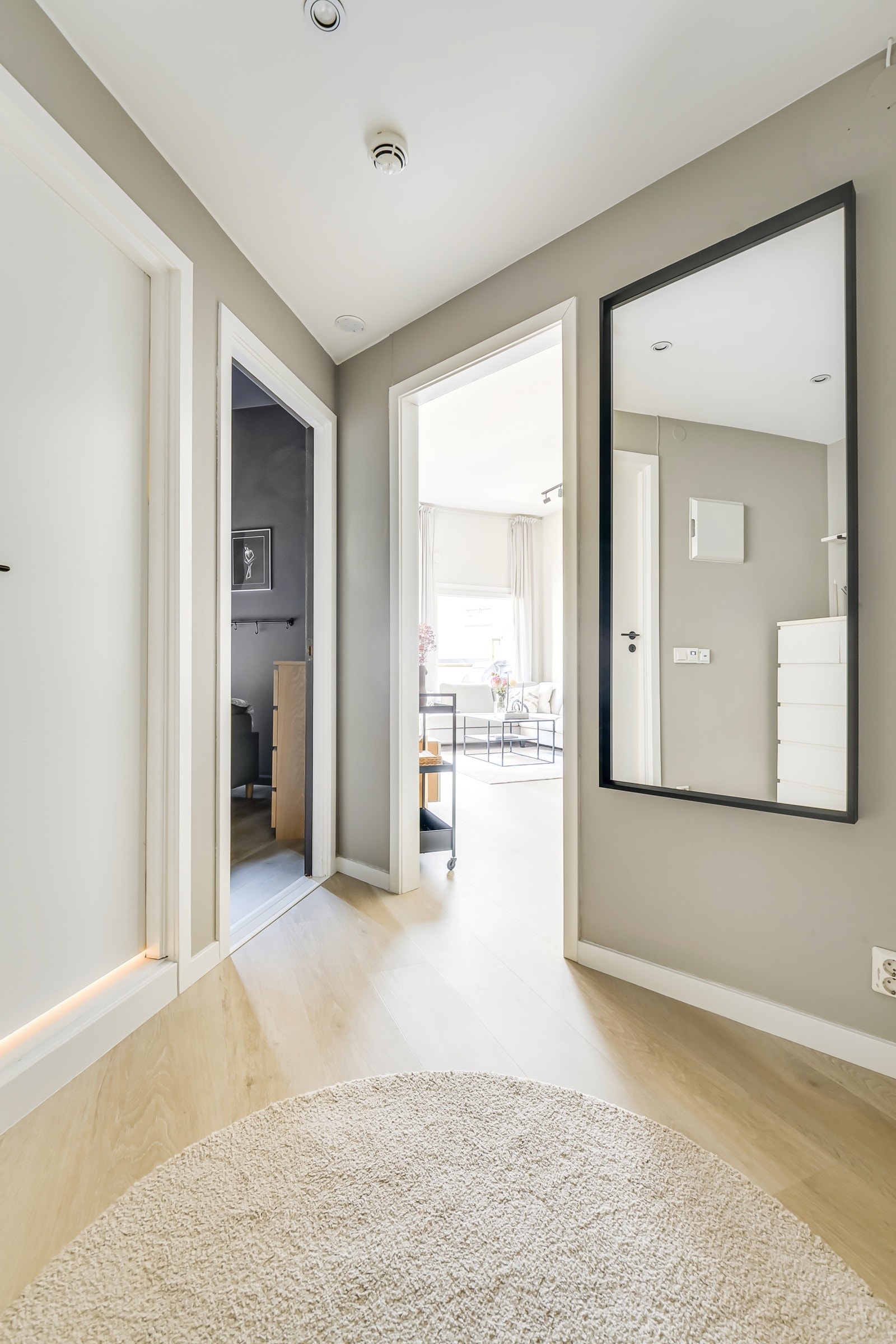 For ekstra oppbevaringsplass dispnerer leiligheten en bod i samme etasje på 3kvm. Galleribilde