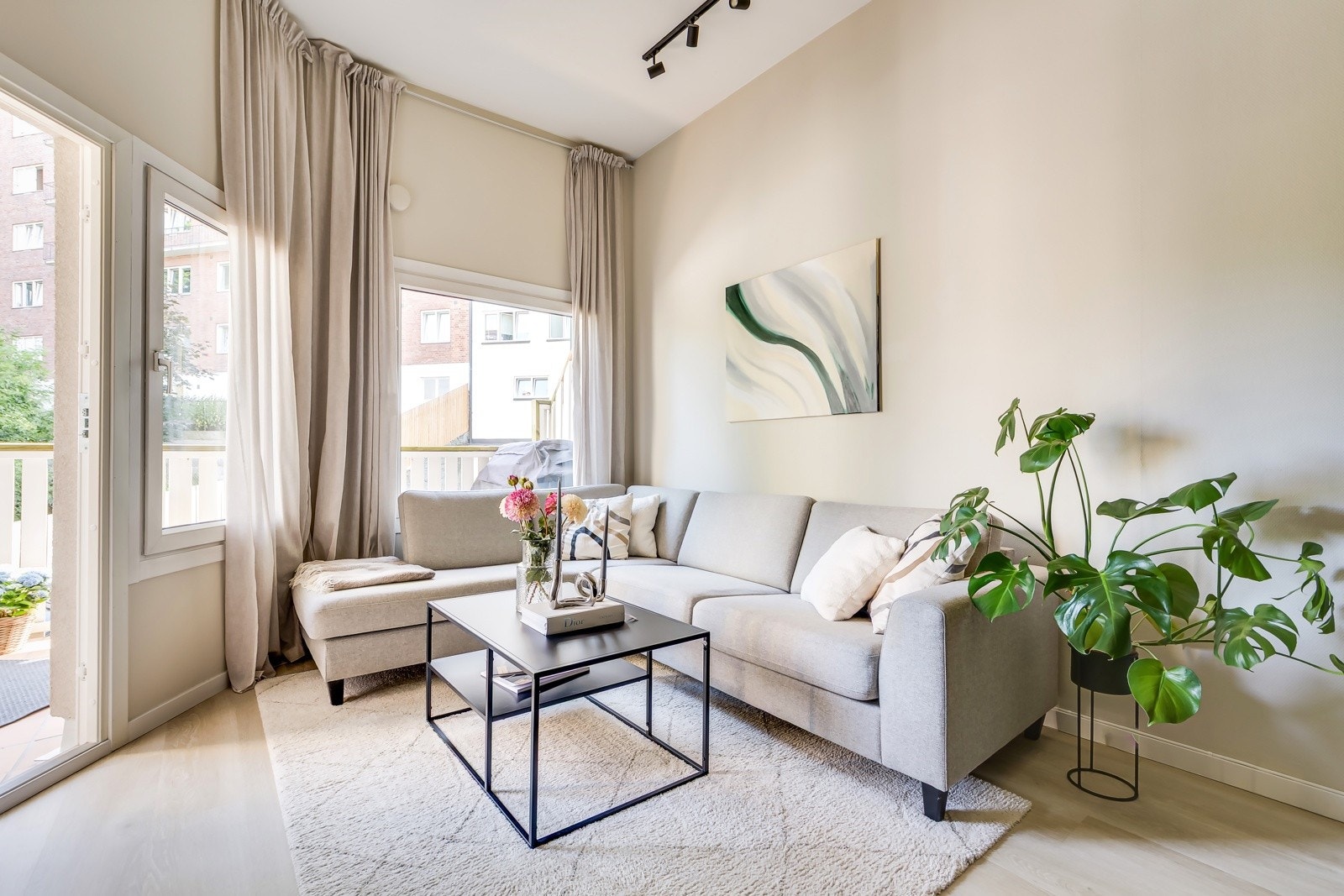 En lys og stilren 2-roms med attraktiv beliggenhet sentralt på Tøyen/ Nedre Kampen. Galleribilde