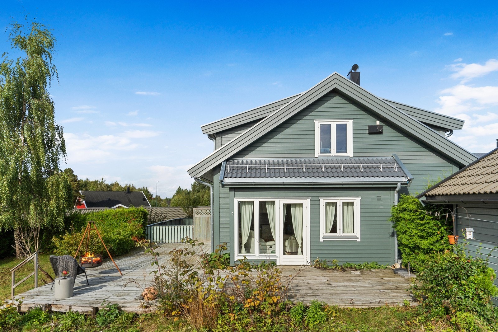 Velkommen til Folkestadveien 14A - Trivelig enderekkehus med fin beliggenhet på Folkestadfeltet i Våler Galleribilde