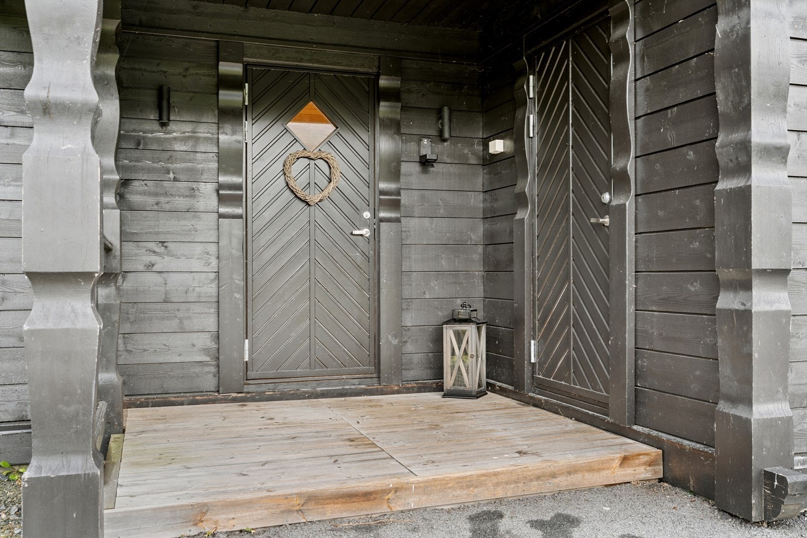 Hytta er satt opp i 2010 og framstår som ei god familiehytte med kort veg til nydelige turområder, alpinbakkar og skiløyper. Galleribilde