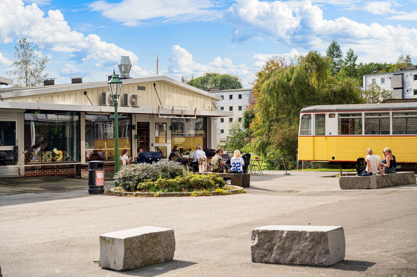 I kort gangavstand fra boligen, ved Mannsverk, finner du Eltekroken. Et koselig bakeri med fantastisk bakverk. Galleribilde
