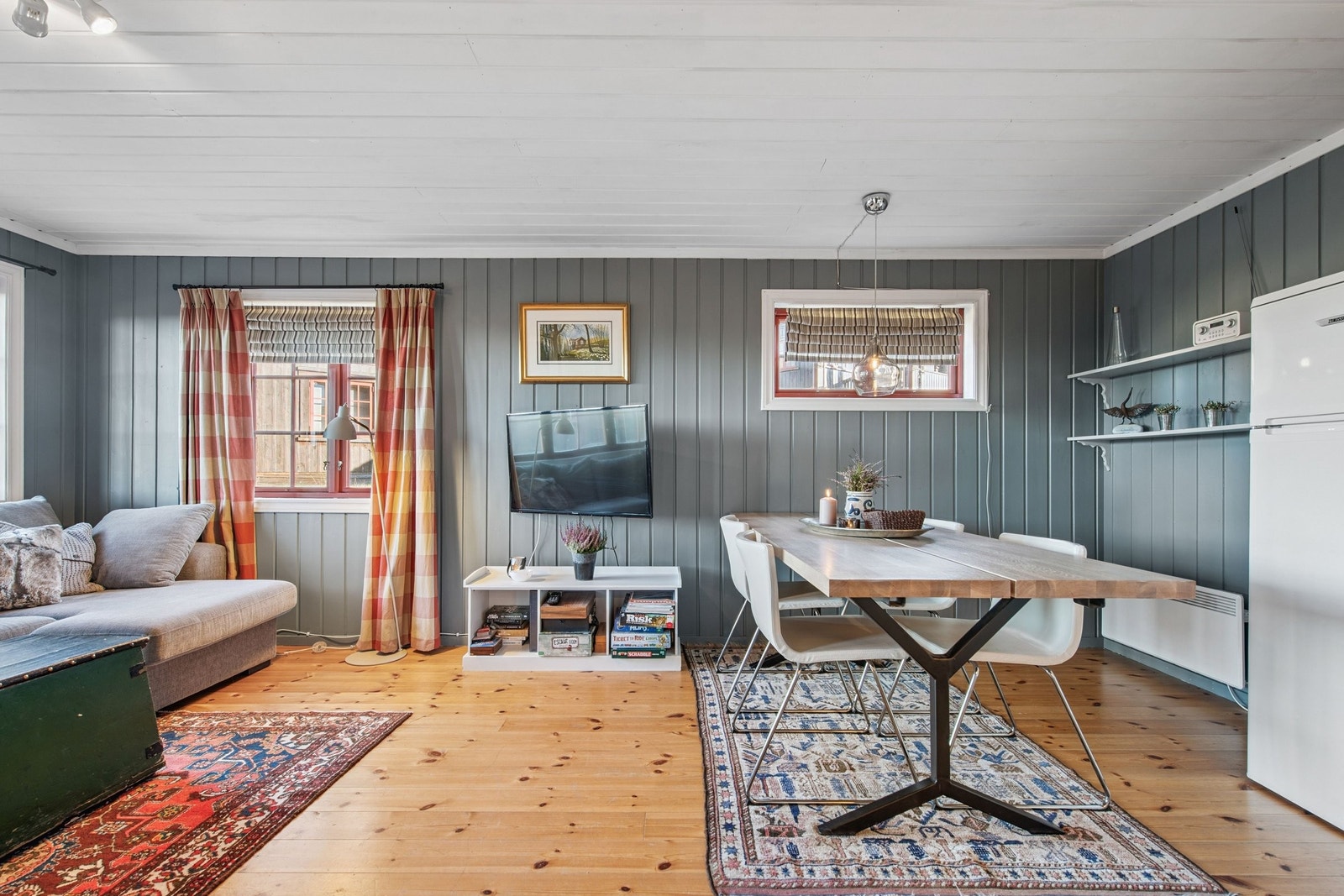 Åpen kjøkken/stue løsning. Galleribilde