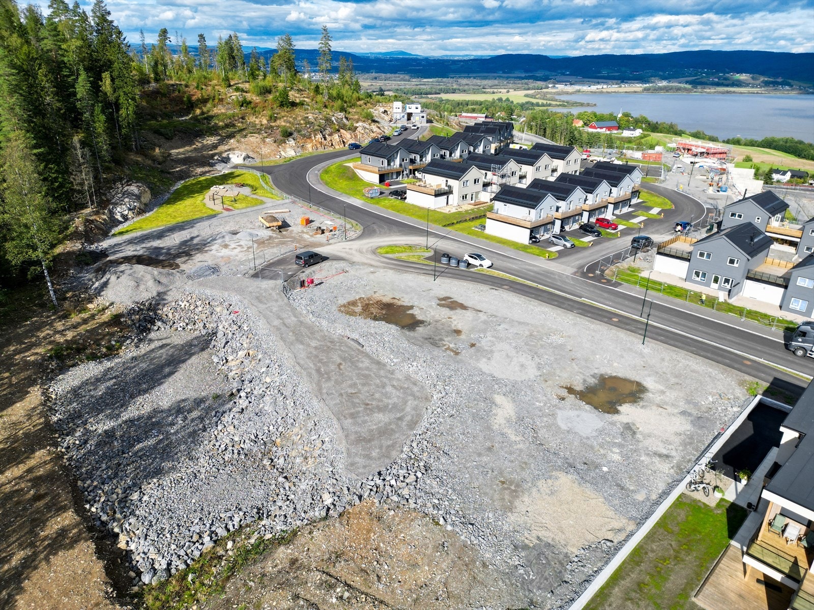 Marka rett utenfor døren med flotte tur- og aktivitetsmuligheter hele året Galleribilde