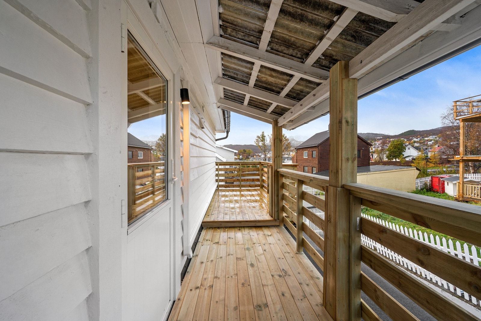 Balkongen er delvis takoverbygg Galleribilde