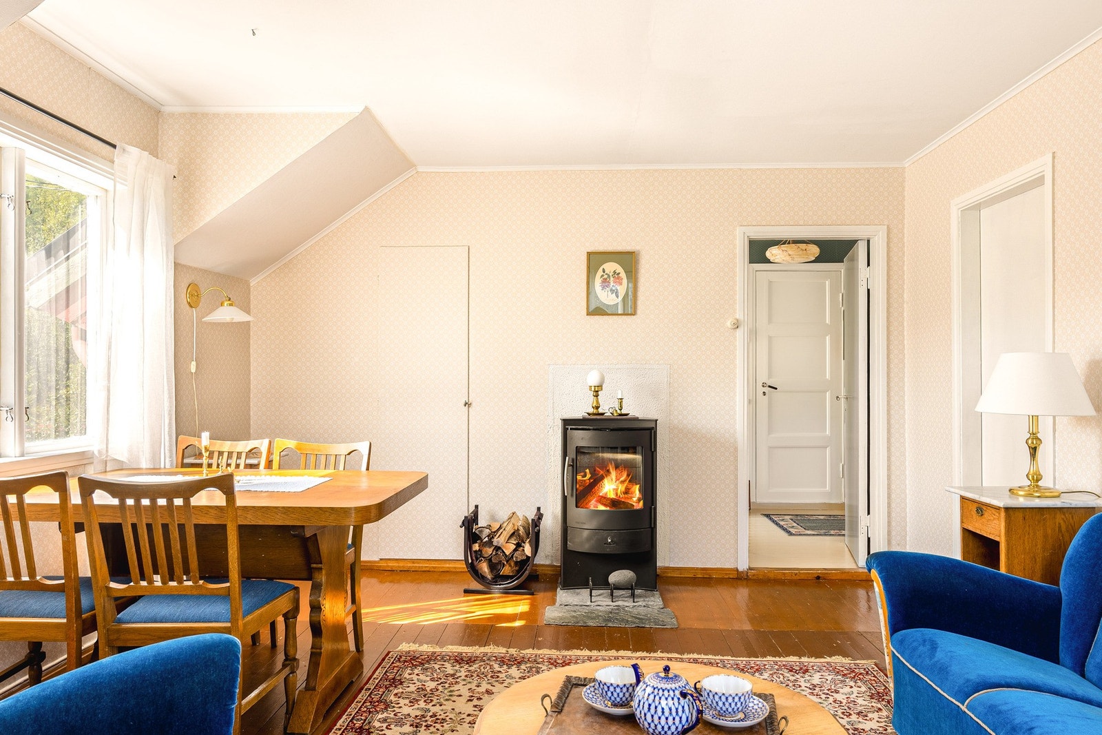 Stue i 2. etasje. Galleribilde