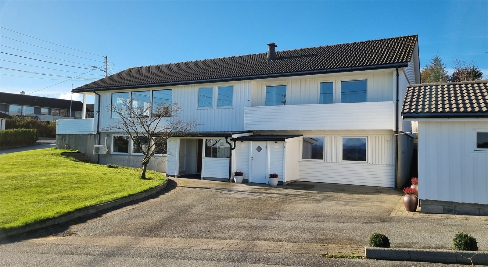 Velkommen til Legdevegen 2 - presentert av Kristen Brekke i Meglerhuset Rele Galleribilde