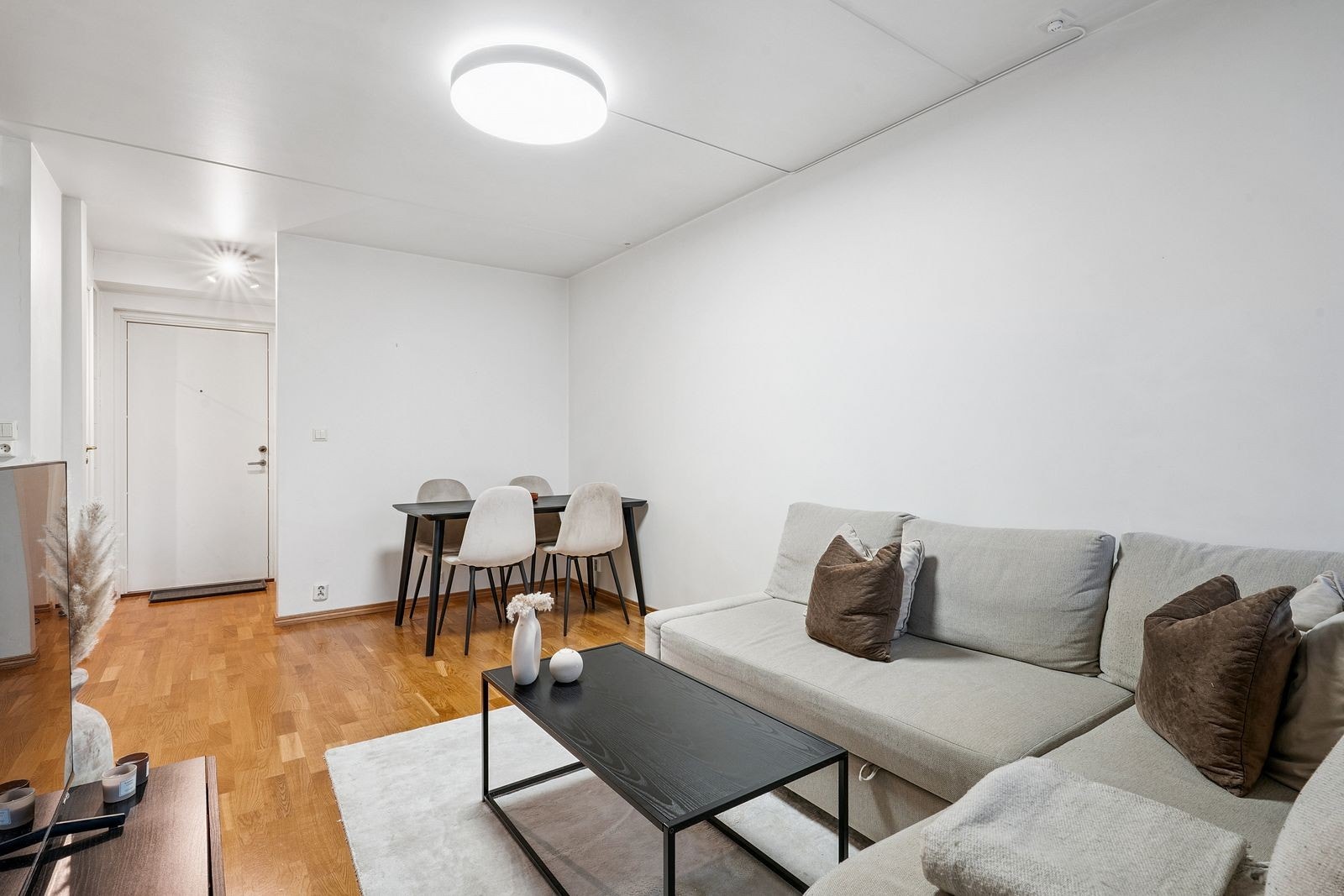 Stue/spisestue Galleribilde