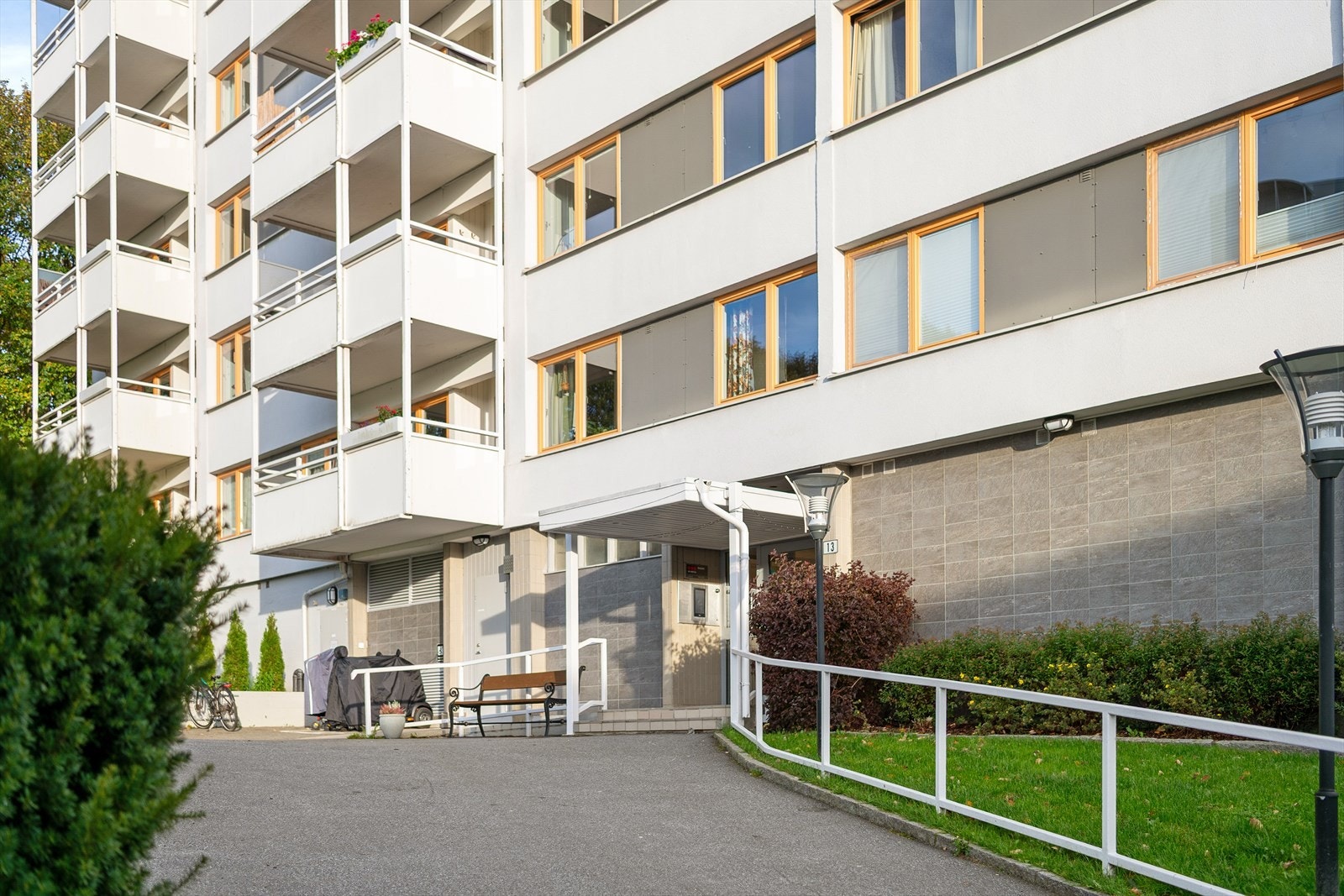 Borettslaget har nylig byttet el. hovedtavle for å kunne installere el.bil-ladere Galleribilde