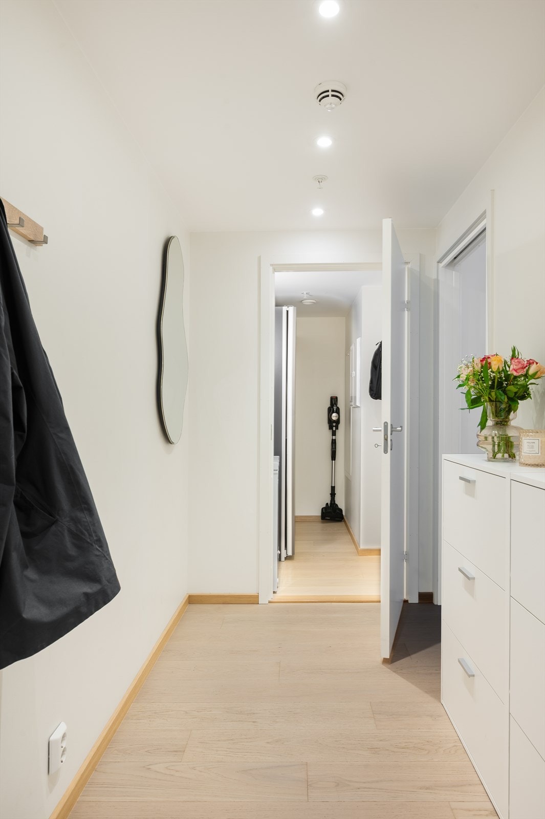 Inngang til innvendig bod Galleribilde