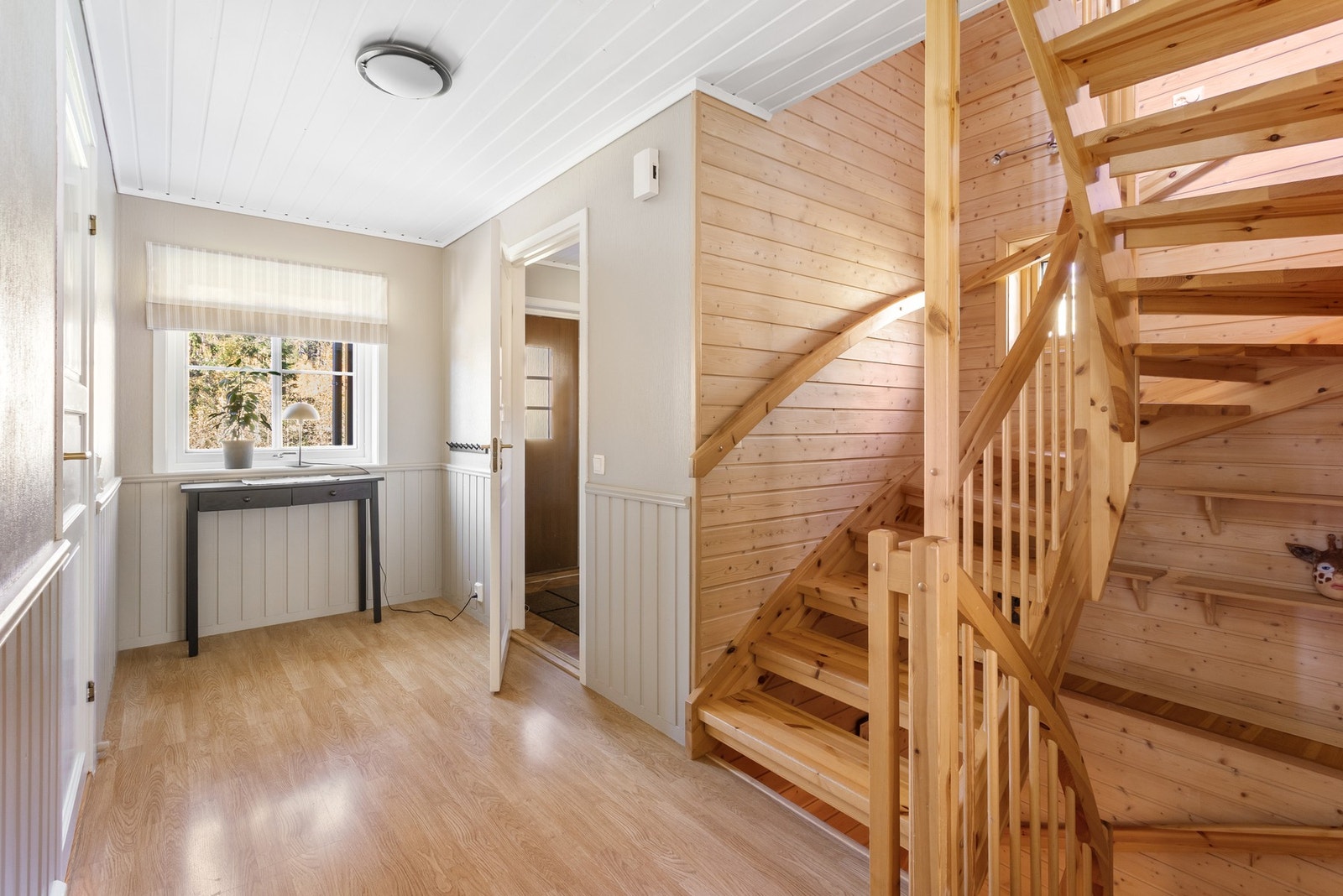 Her har du direkte adgang til loftetasjen Galleribilde