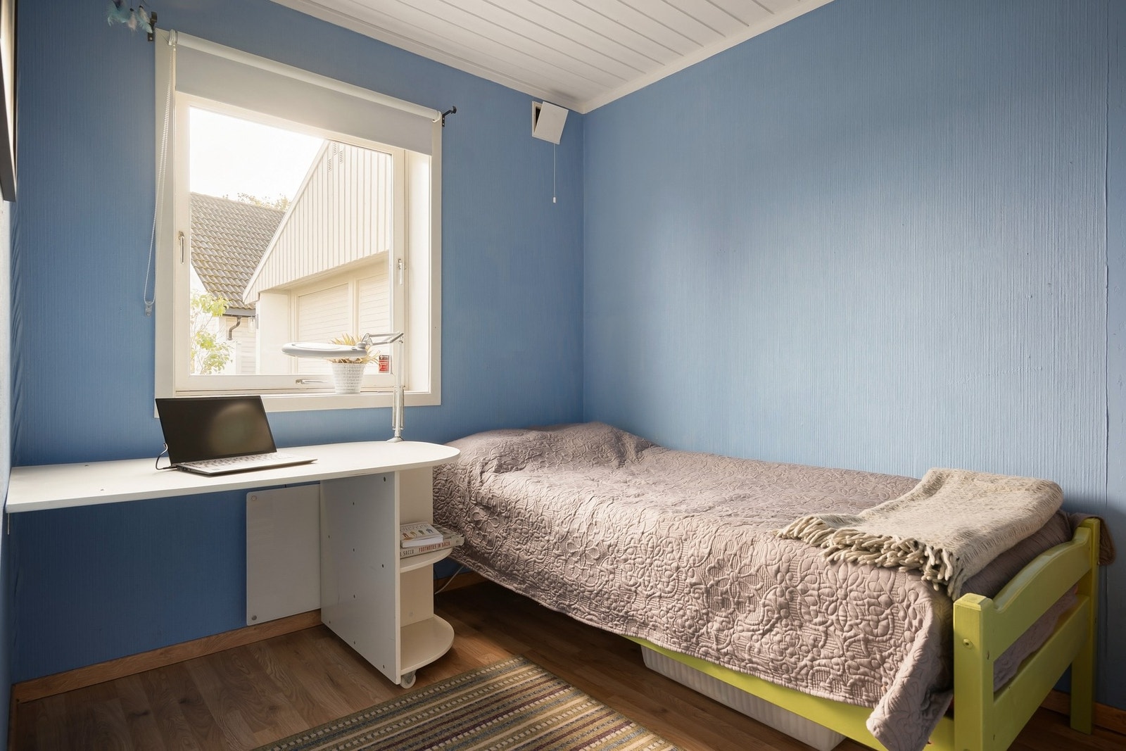 I denne etasjen er det 4 soverom. Alle med plass til seng og garderobe Galleribilde