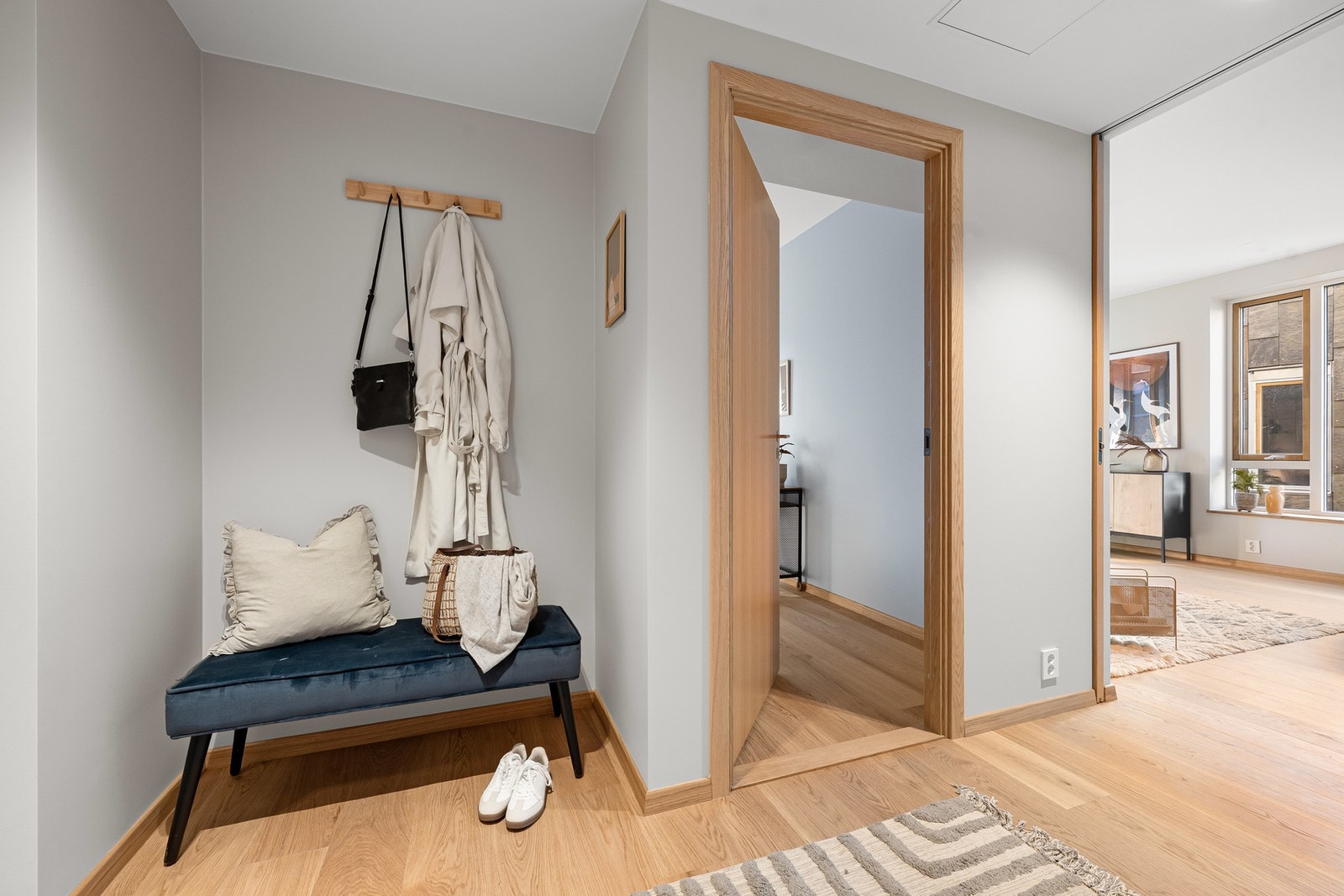 - Entré / inngangsparti - Galleribilde