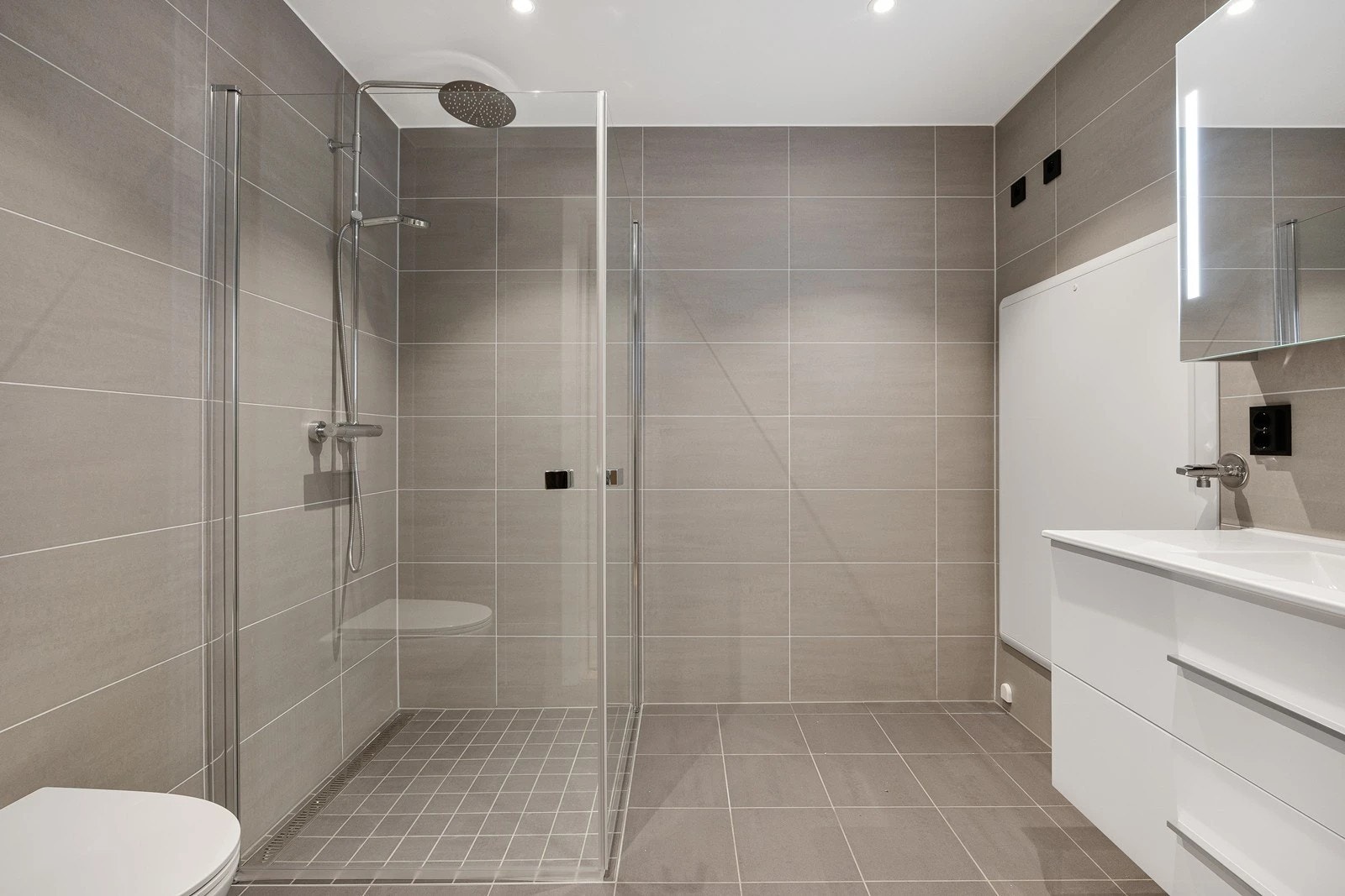 Bad tilknyttet hovedsoverommet. Galleribilde