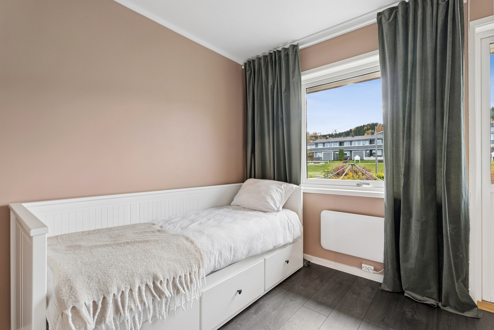 Det andre soverommet er også av god størrelse. Galleribilde