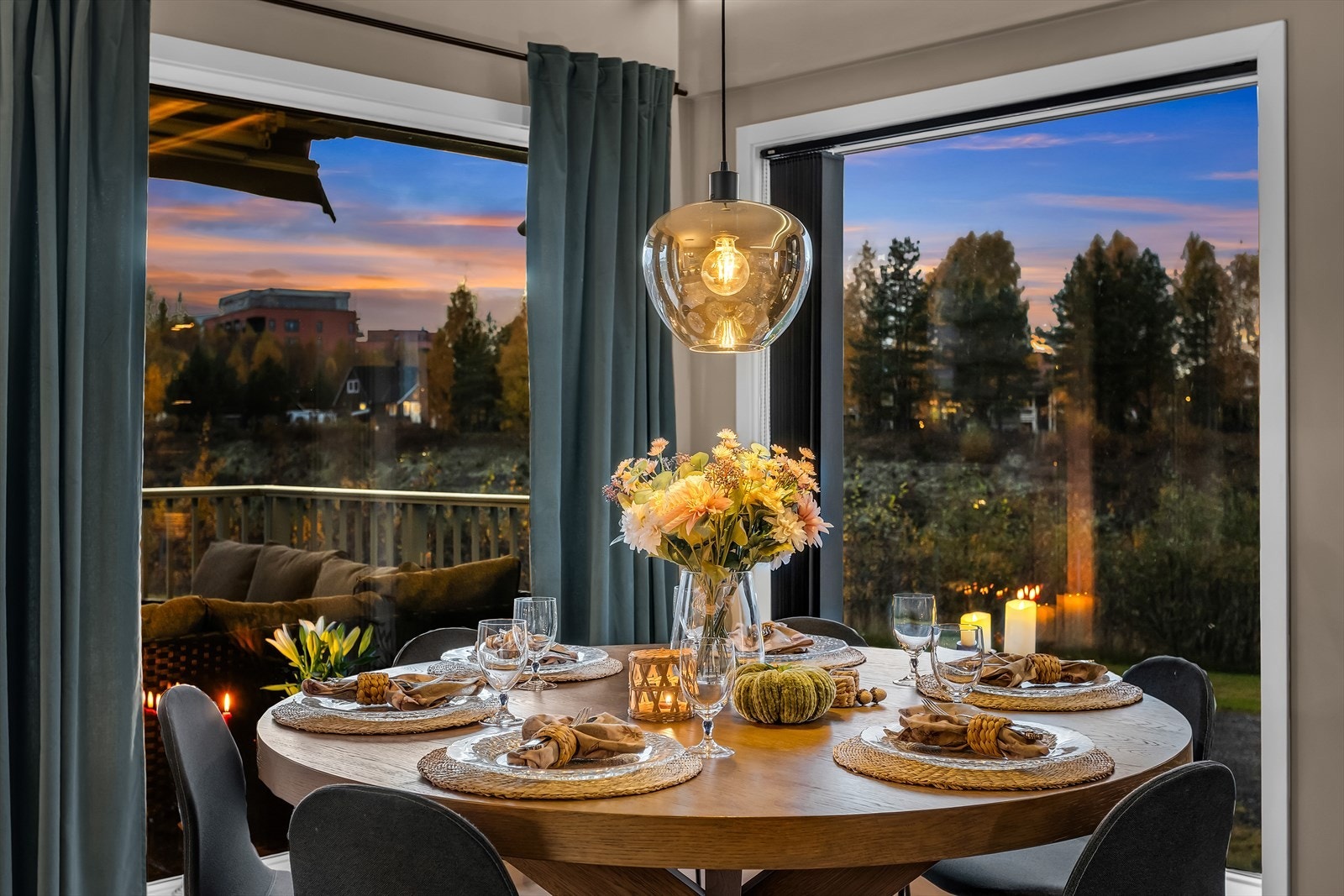 Samle venner og familie her for hyggelige sammenkomster. Galleribilde