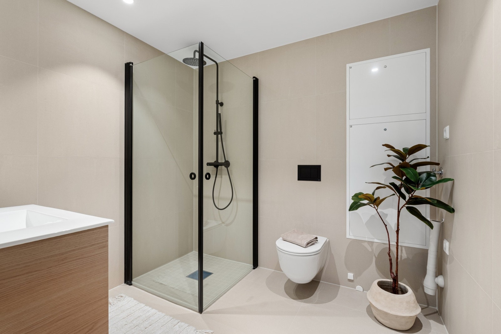 Flott flislagt bad. Galleribilde