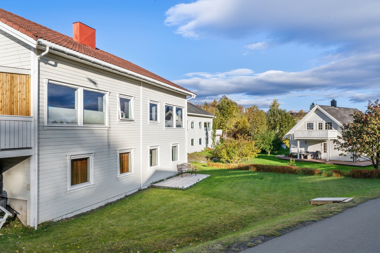 Pent opparbeidet hage Galleribilde