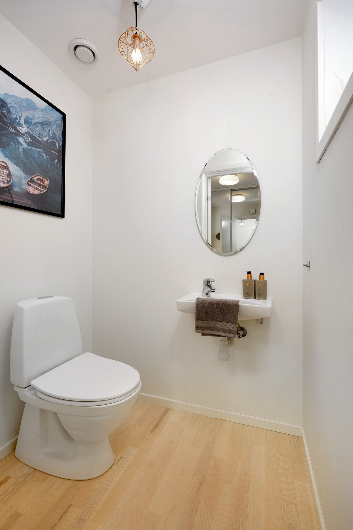 Gjestetoalett Galleribilde