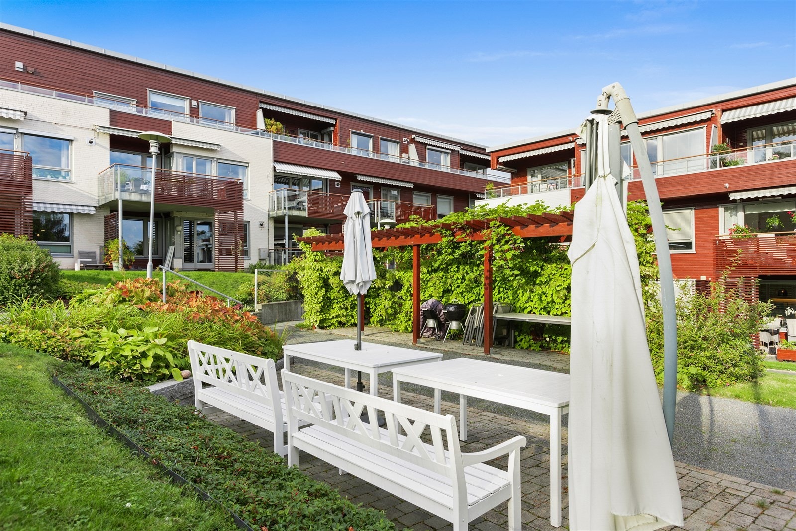 Flott fellesareal for sosiale sammenkomster for deg over 45 år. Galleribilde