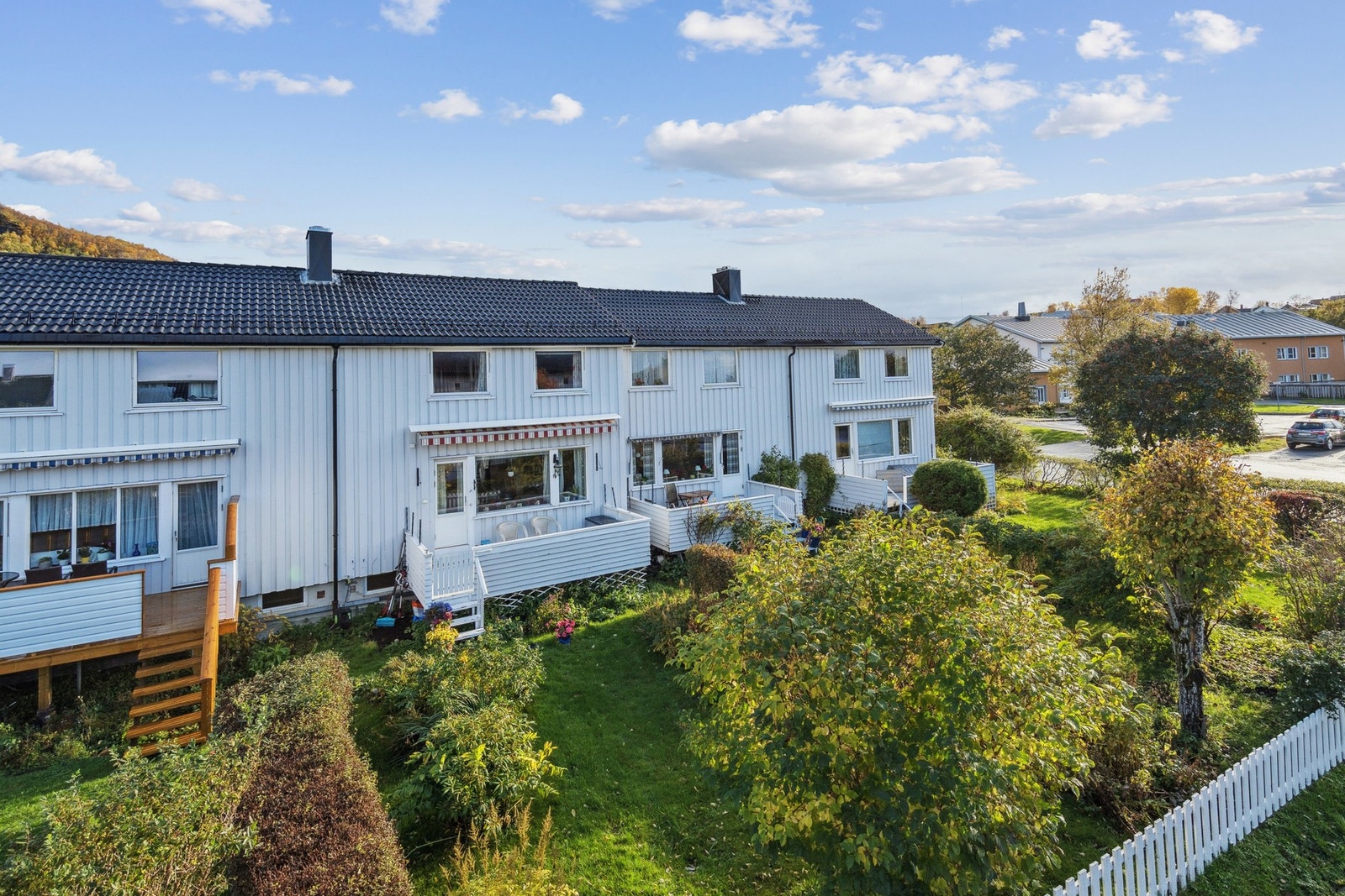 Det er et rolig og barnevennlig område med gangavstand til skoler, barnehager og dagligdagse nødvendigheter. Galleribilde