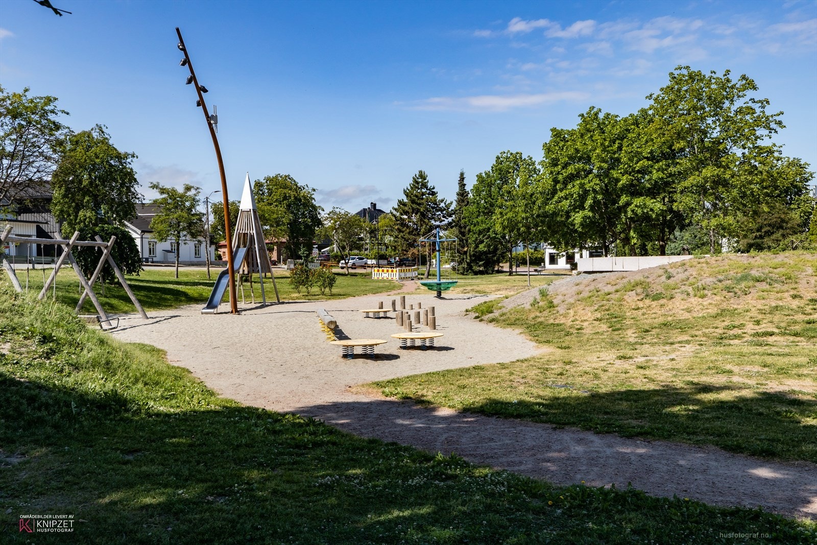 Barnevennlig område - her fra lekeplass i sentrum Galleribilde