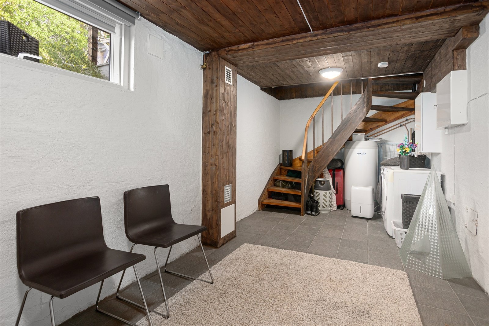 Kjeller med opplegg for vaskemaskin/tørketrommel Galleribilde