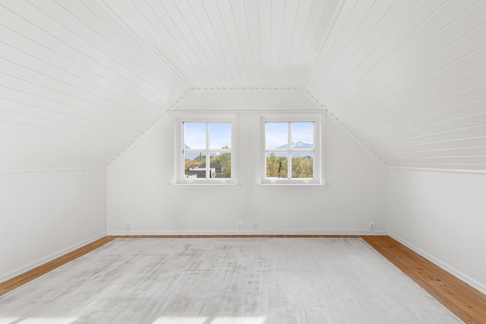 Loftstue / soverom i 2. etasje Galleribilde