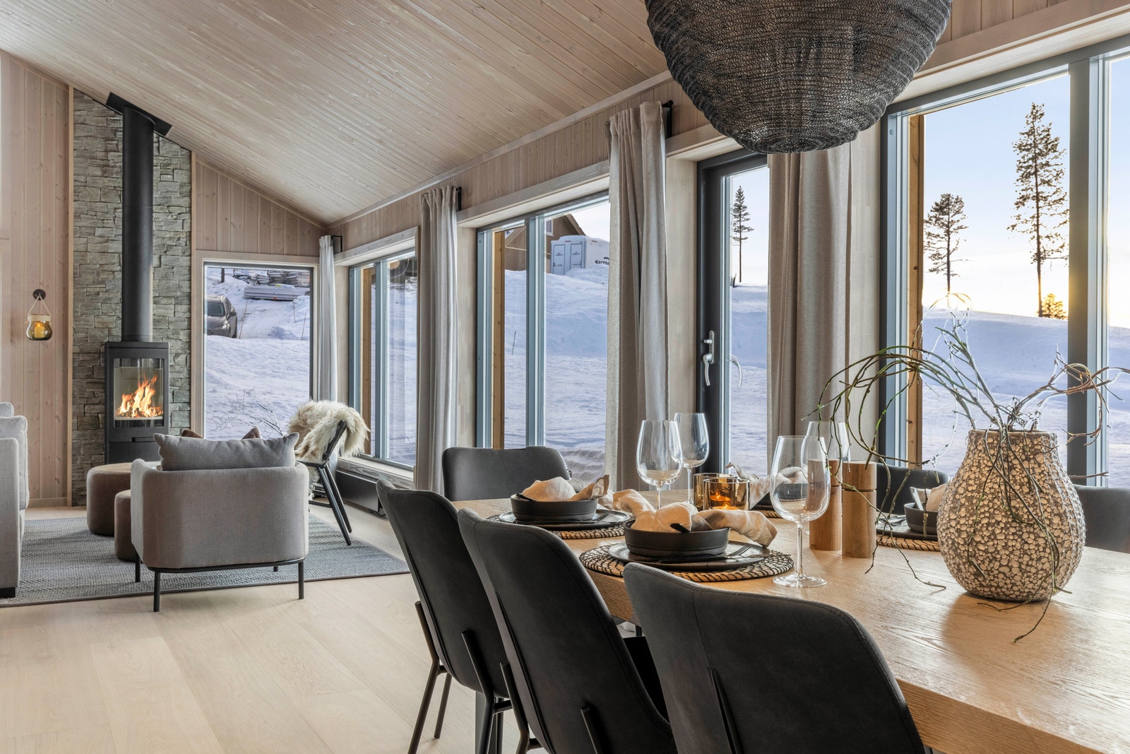 Interiørbilde fra vår visningshytte på Turufjell. Galleribilde