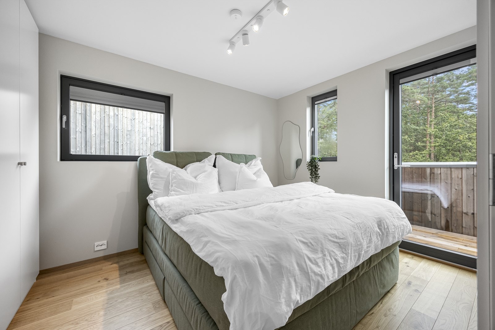 Hovedsoverom med luftebalkong. Galleribilde