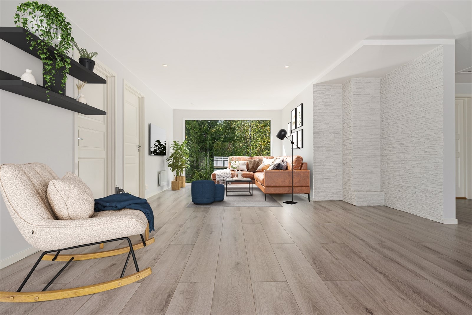 Lys og romslig stue med naturlig lysinnslipp. Galleribilde