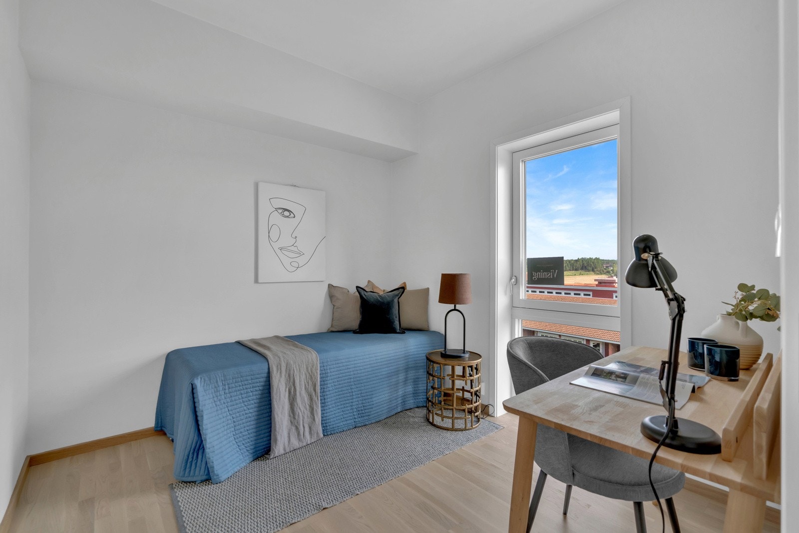 Det andre soverommet passer utmerket som barnerom eller gjesterom Galleribilde