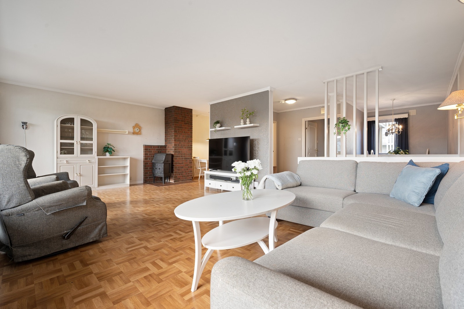 Dette er et sosialt hjem med plass til mange! Galleribilde