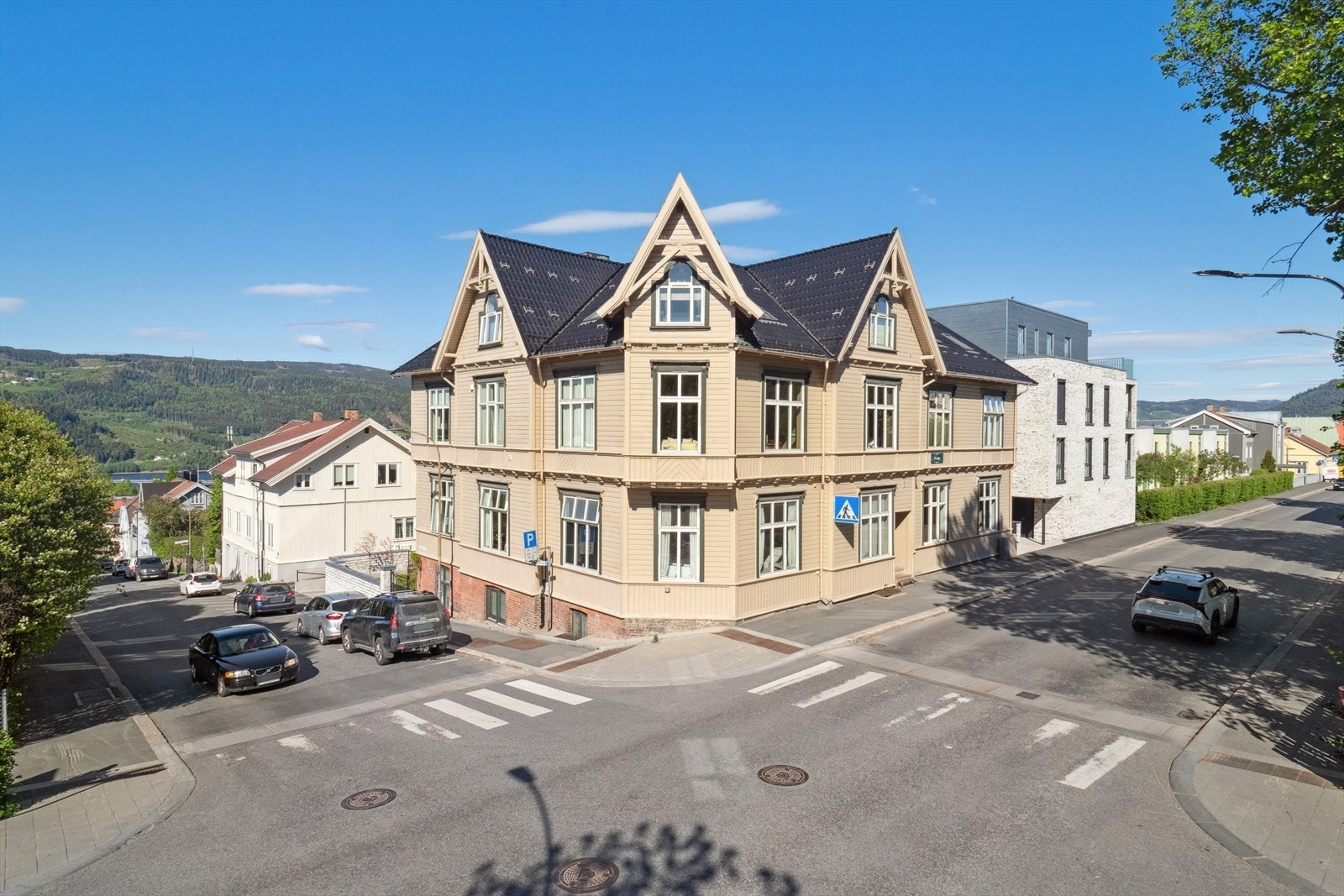 Her bor du med alt du trenger rett utenfor døren - samtidig som du har kort vei til flotte rekreasjonsområder. Galleribilde